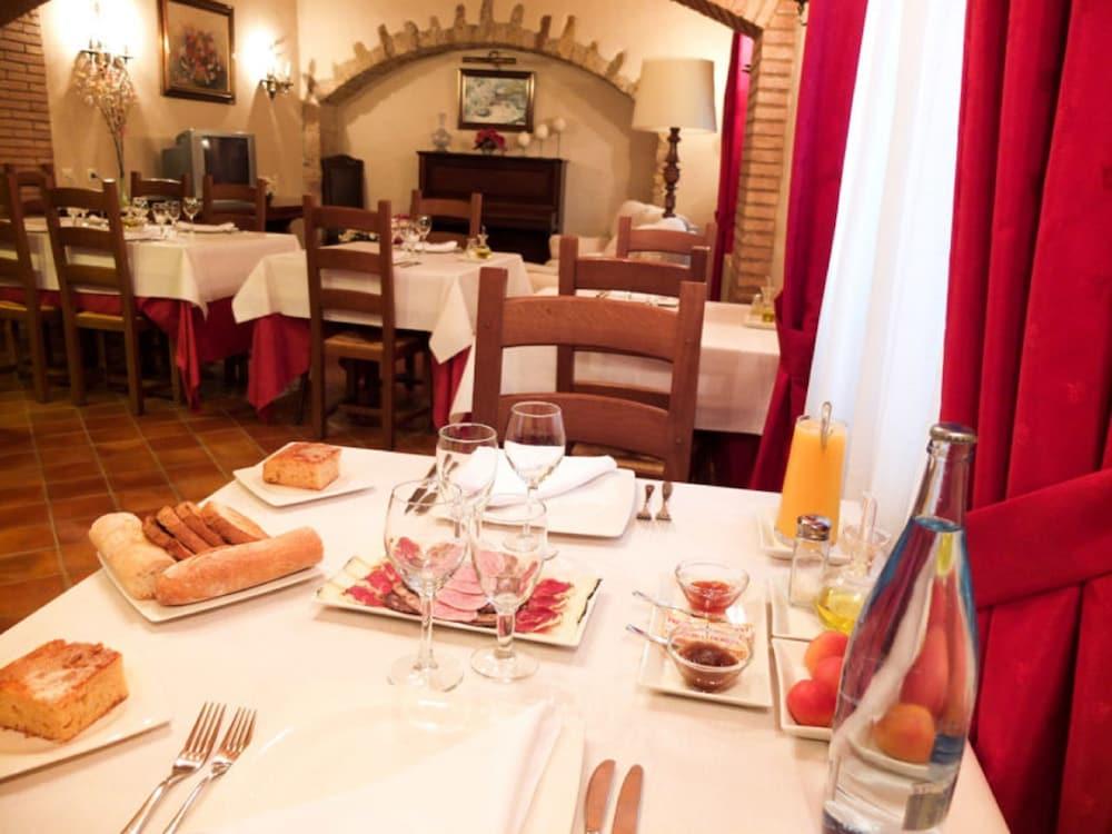 Hotel Sant Feliu Sant Feliu de Boada Εξωτερικό φωτογραφία