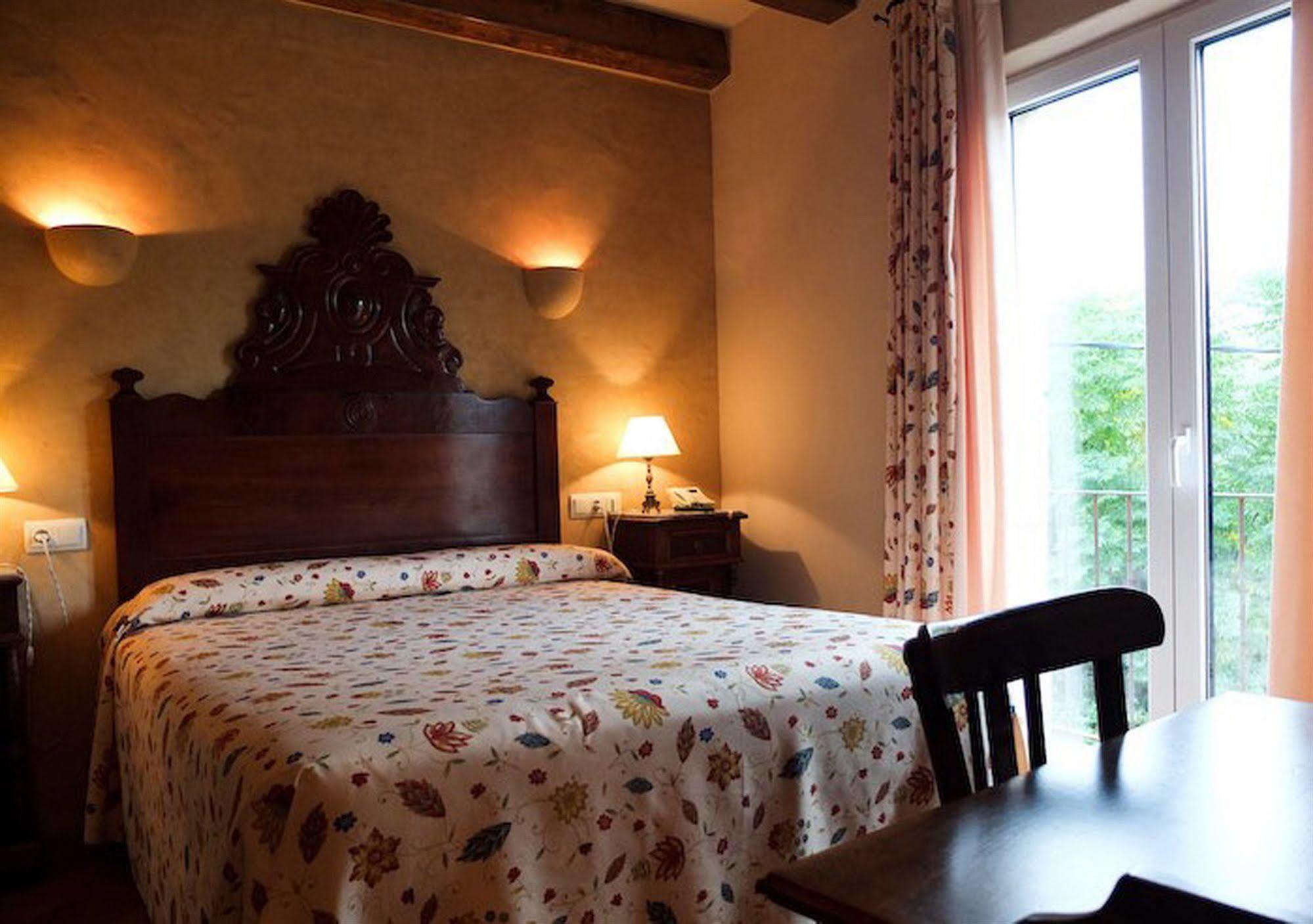 Hotel Sant Feliu Sant Feliu de Boada Εξωτερικό φωτογραφία