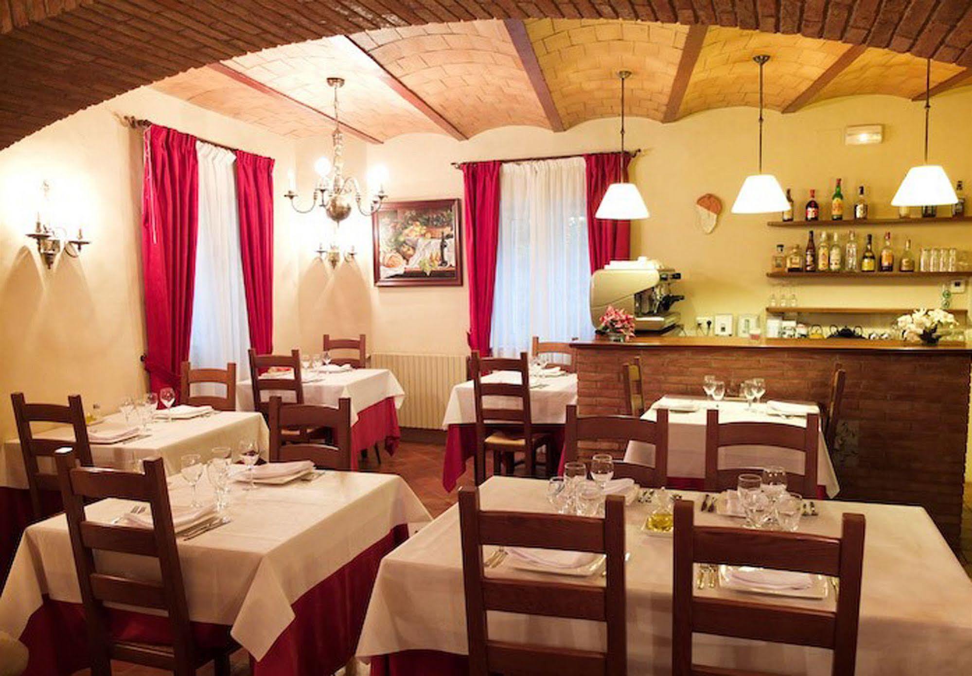 Hotel Sant Feliu Sant Feliu de Boada Εξωτερικό φωτογραφία